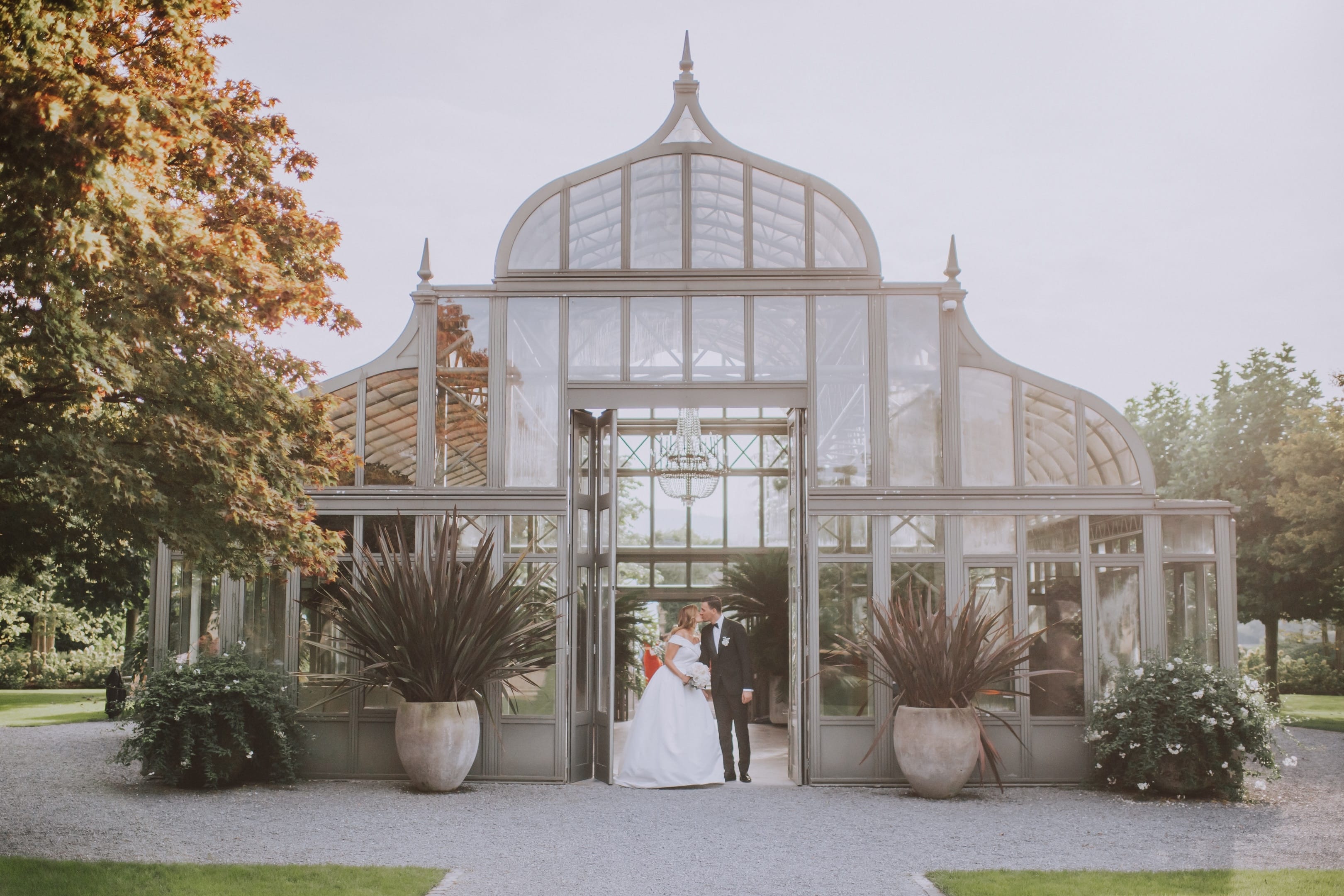 switzerland elegant wedding enea landscape baummuseum rapperswil jona